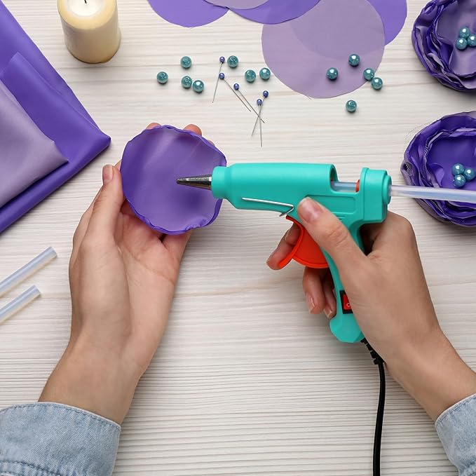 uxcell 20pcs Hot Glue Sticks for Glue Gun 7mm/0.28-inch x 4-inch Mini Hot Melt Adhesive Glue Stick Glitter Rose