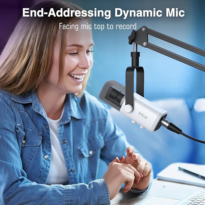 FIFINE Gaming XLR/USB Microphone Kit, Streaming Dynamic Mic Set for PC, Computer Mic for Vocal Podcast Recording Voiceover, with Headphones Jack, Gain Knob, Arm Stand-AmpliGame AM8T White