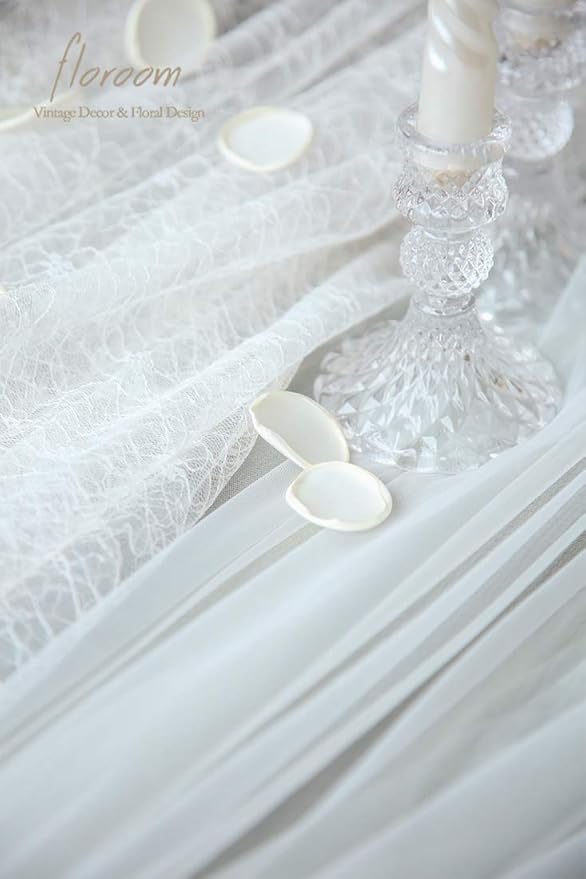 Floroom 500pcs Rose Petals Ivory Faux Silk Flower Petals for Wedding Flower Girl Basket White Aisle Scatter Dinner Table Centerpieces Party Confetti Bridal Shower Romantic Night Decoration