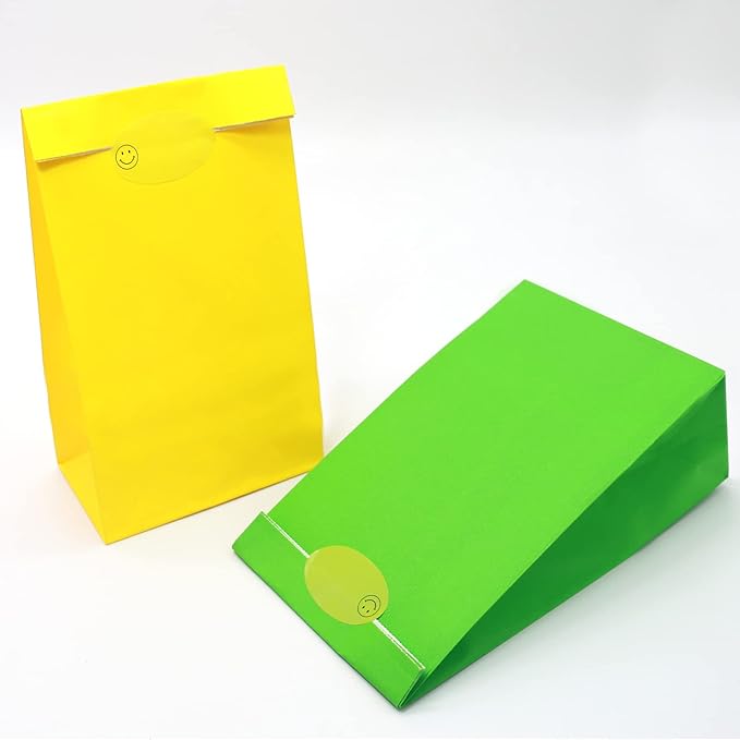 Oletx 30-Pack Yellow Party Favor Paper Bags, 9'' Wrapped Treat Bags for Birthday Party, Babyshower, School Activities