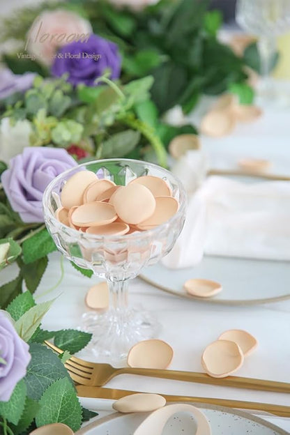 Floroom 300pcs Rose Petals Champagne Gold Faux Silk Flower Petals for Wedding Flower Girl Basket Aisle Scatter Dinner Table Centerpieces Party Confetti Bridal Shower Romantic Night Decoration