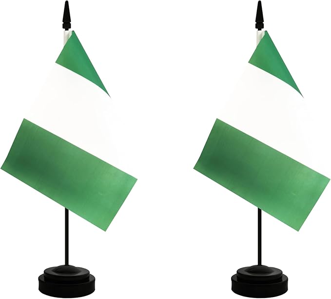 2 Pack Nigeria Desk Flag, Nigerian Table Office Flag with Solid Pole and Stand Base, International Country Flag, Festival Celebration, Classroom Meeting Desktop Decoration (Nigeria)