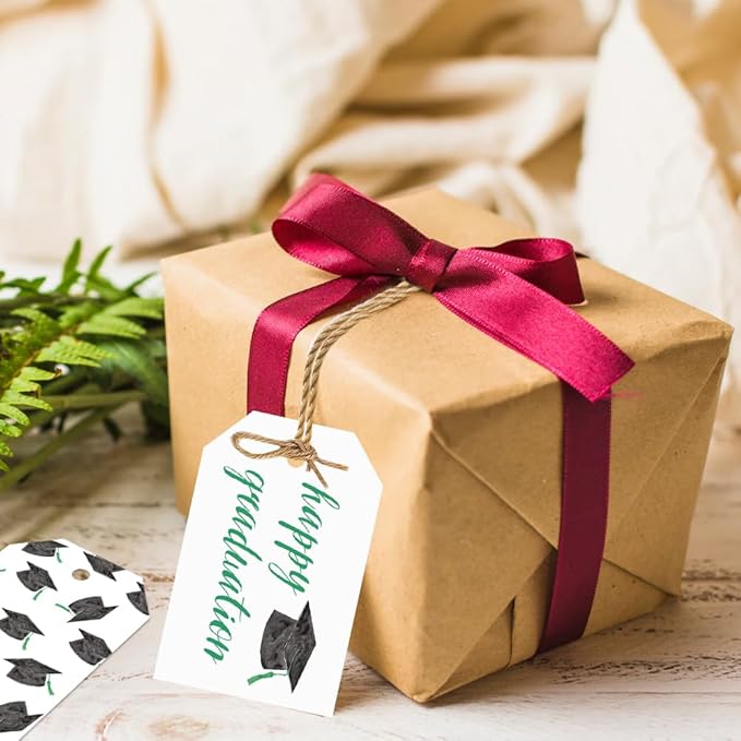 50 Pcs Graduation Gift Tags, Congrats Grad Party Favors Gift Tags for High School or Happy College Graduation Party Decoration Supplies (Green, 2.2 * 3.5)