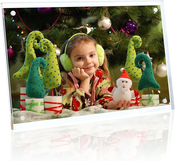 HELPLEX Picture Frames, 1 Pack 6x8 inch Acrylic Picture Frame Clear 6 x 8 Photo Frames Magnetic Picture Frames Ready for Tabletop Display, Effectively Protect Photos from Fading and Yellowing