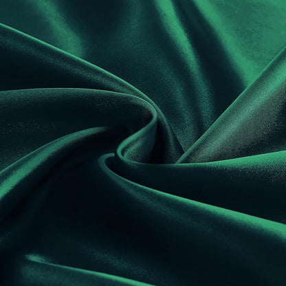KKJIAF 1 Pack 108 Inch Round Table Cloth, Hunter Green Overlay Round Satin Table Cover, Silky Satin Dining Tablecloths for Wedding Buffet Parties Banquet Decoration