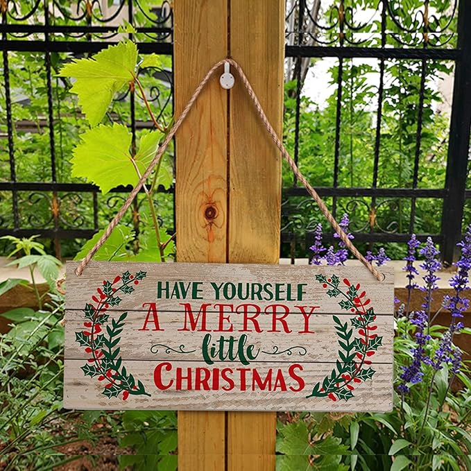 Christmas Door Hanging Sign，Big Wall Wood Winter Decorations Signs，Indoor Outdoor Decorative Ornament for Home, Classroom, Office（7 x 13.8x 0.2 inches）
