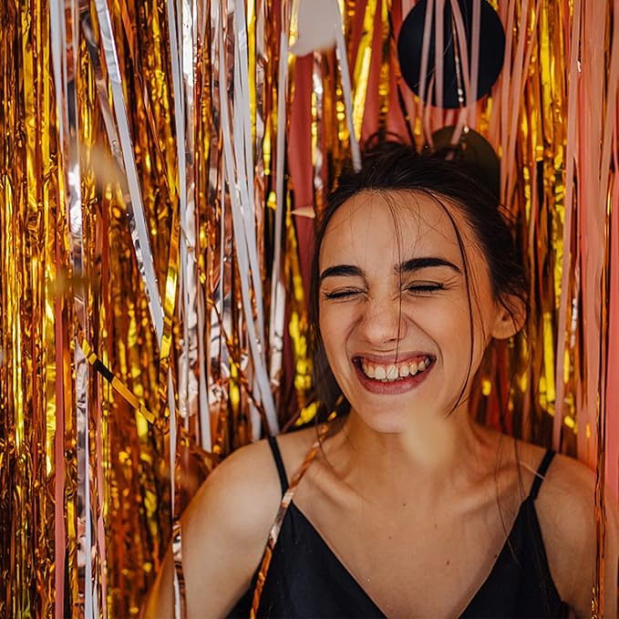 20 Pack Foil Curtain Backdrop Gold Metallic Tinsel Foil Fringe Curtains Photo Booth Props for Birthday Wedding Engagement Baby Shower Bachelorette Christmas Holiday Celebration Party Decorations