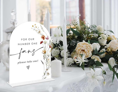 Boho Floral Wedding Fan Sign, 6 x 8 Inch White Arch Acrylic Wedding Sign with Holder, Wedding Sign for Ceremony and Reception, Wedding Decoration, Wedding Supplies - BX23