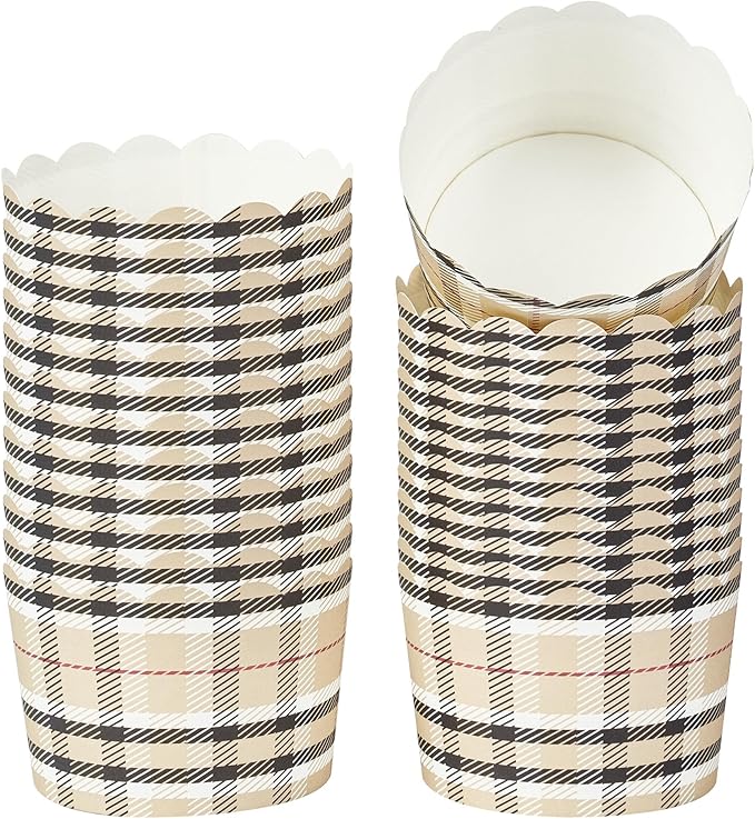 Panificio 10 Ounce Cupcake Wrappers, 200 Scalloped Baking Cups - Oven-Ready, Greaseproof, Plaid Paper Cupcake Liners, Disposable, For Birthdays, Baby Showers, Or Weddings - Restaurantware
