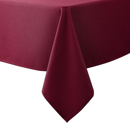 Biscaynebay Textured Fabric Christmas Rectangle Tablecloths 60x84 Inches, Burgundy Water Resistant Tablecloths for Dining, Kitchen, Wedding, Parties etc. Machine Washable